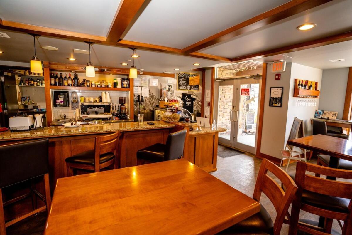 The Raven Suite At Stoneridge Mountain Resort Canmore Exterior photo